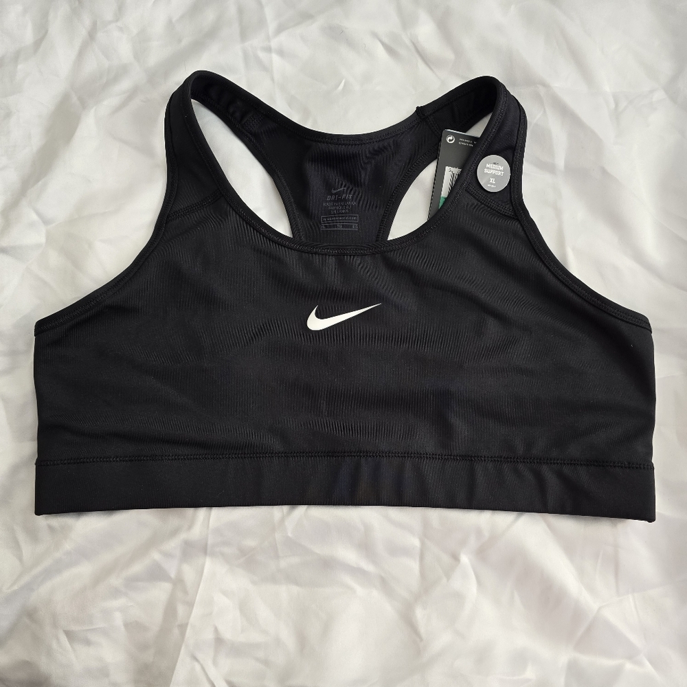 NWT Nike Women's Sports Bra